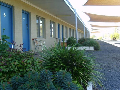 Valley View Motel - VIC Tourism 4