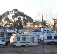 Woomera Traveller's Village  Caravan Park - VIC Tourism
