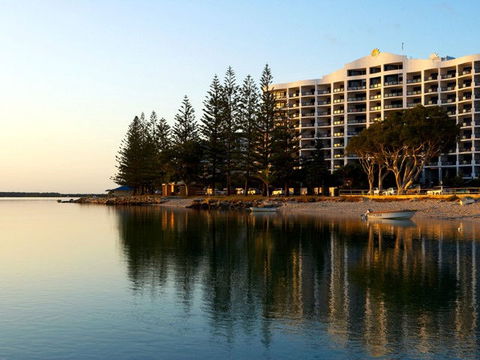 WorldMark Resort Golden Beach - VIC Tourism 1
