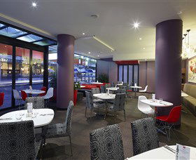 Ibis Hotel Perth - VIC Tourism 2