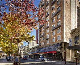 Ibis Hotel Perth - VIC Tourism 0