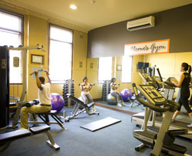 Perth City YHA - VIC Tourism 2