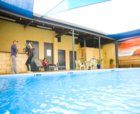Perth City YHA - VIC Tourism 3