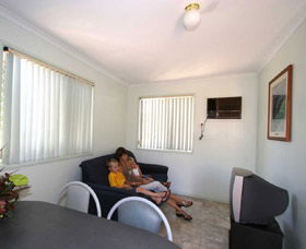 Pilbara Holiday Park - Aspen Parks - VIC Tourism 1