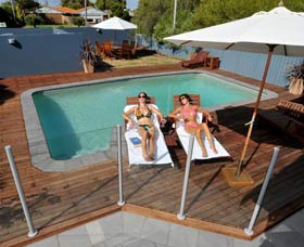 Shoalwater WA VIC Tourism