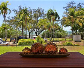 Absolute Beachfront Apartment - VIC Tourism 1