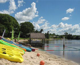 Maroochy River Resort And Bungalows - VIC Tourism 1
