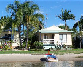 Maroochy River Resort And Bungalows - VIC Tourism 3