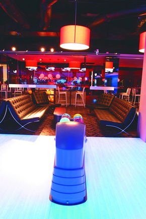 Strike Bowling Bar - King Street Wharf - VIC Tourism 3
