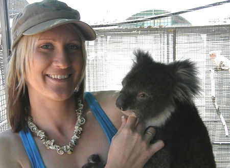 Dundee's Wildlife Park - VIC Tourism 2