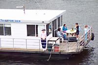 Clyde River Houseboats - VIC Tourism 3