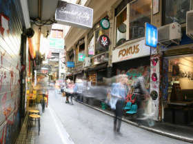 Melbourne By Foot - VIC Tourism 0