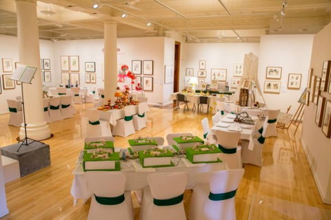 Cairns Regional Gallery - VIC Tourism 4