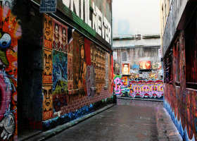 Melbourne By Foot - VIC Tourism 4