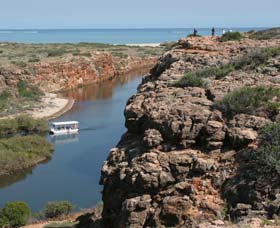 Yardie Creek, Cape Range National Park - VIC Tourism 0