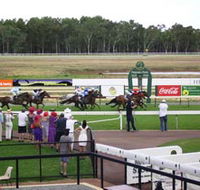 Pinjarra Race Club - VIC Tourism