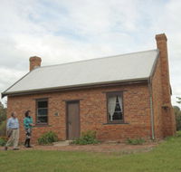 Sandalwood Yards and Tipperary School - VIC Tourism