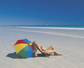 Cable Beach - VIC Tourism 0