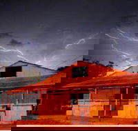 Red Dirt Photographic Gallery - VIC Tourism