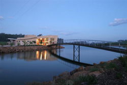 Knotting Hill Estate - VIC Tourism 0