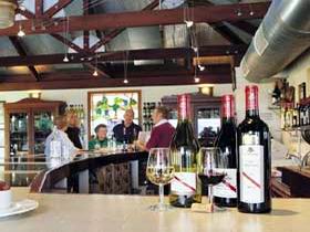 D'Arenberg Vineyard And Winery - VIC Tourism 0