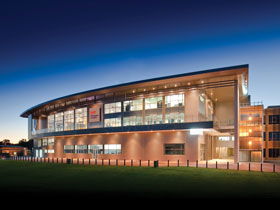 Adelaide Football Club - VIC Tourism 0