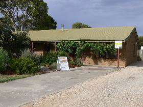 Sand Drift Gallery - VIC Tourism 0