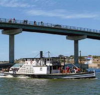 Paddle Steamer Oscar W - VIC Tourism