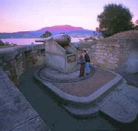 Kangaroo Bluff Historic Site - VIC Tourism