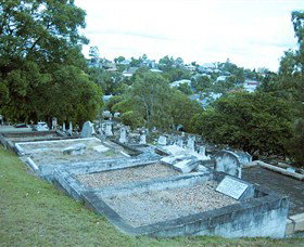 Friends Of Balmoral Cemetery Incorporated - VIC Tourism 0