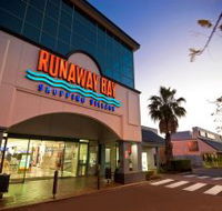 Runaway Bay Shopping Village - VIC Tourism