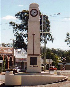 Goomeri War Memorial Clock - VIC Tourism 0