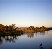 Lake Wivenhoe - VIC Tourism