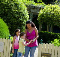 Redlands IndigiScapes Centre - VIC Tourism