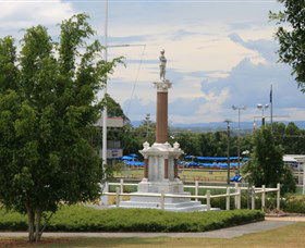 Silkstone QLD VIC Tourism