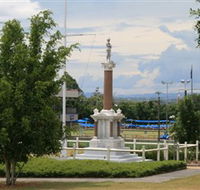 Booval War Memorial - VIC Tourism