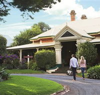 Historical Walk Through Russell Street - VIC Tourism