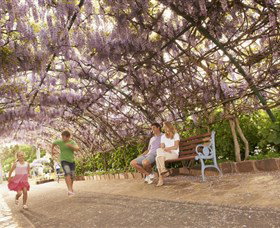 Laurel Bank Park - VIC Tourism 0