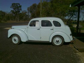 Montys Garage Vintage Car Museum Glenmorgan - VIC Tourism 0
