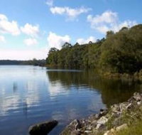 Lake Paluma - VIC Tourism
