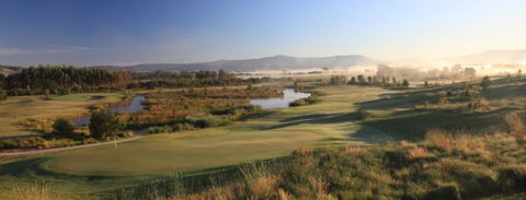 Yering Meadows - VIC Tourism 0