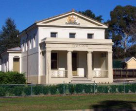 Berry Courthouse - VIC Tourism 0