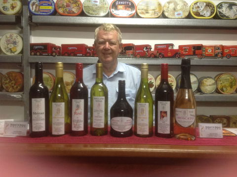Holland Wines - VIC Tourism 6