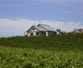 Zig Zag Rd Winery - VIC Tourism 0