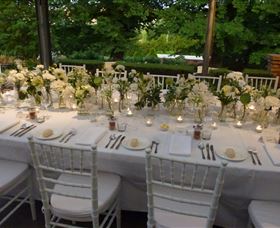 Athol Gardens - VIC Tourism 3