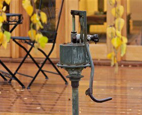 Politini Wines - VIC Tourism 3