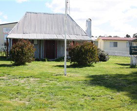 Pye Cottage - VIC Tourism 0