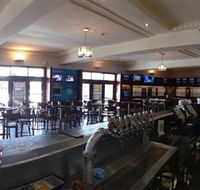 Hunters Hill Hotel - VIC Tourism