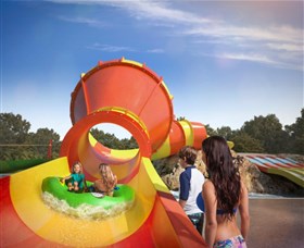 Wet 'n' Wild Sydney - VIC Tourism 3