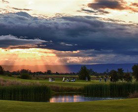 Lynwood Country Club - VIC Tourism 0